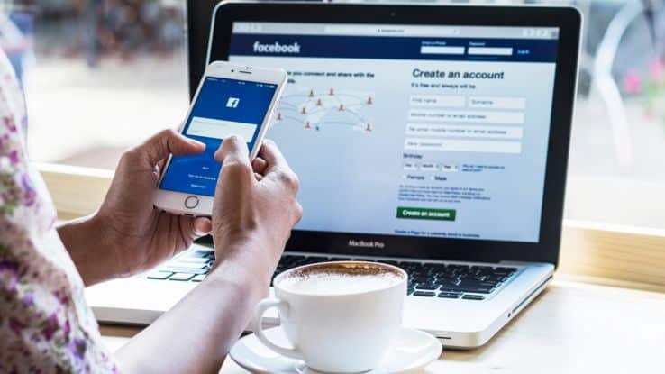 Come creare e condividere raccolte su Facebook da smartphone