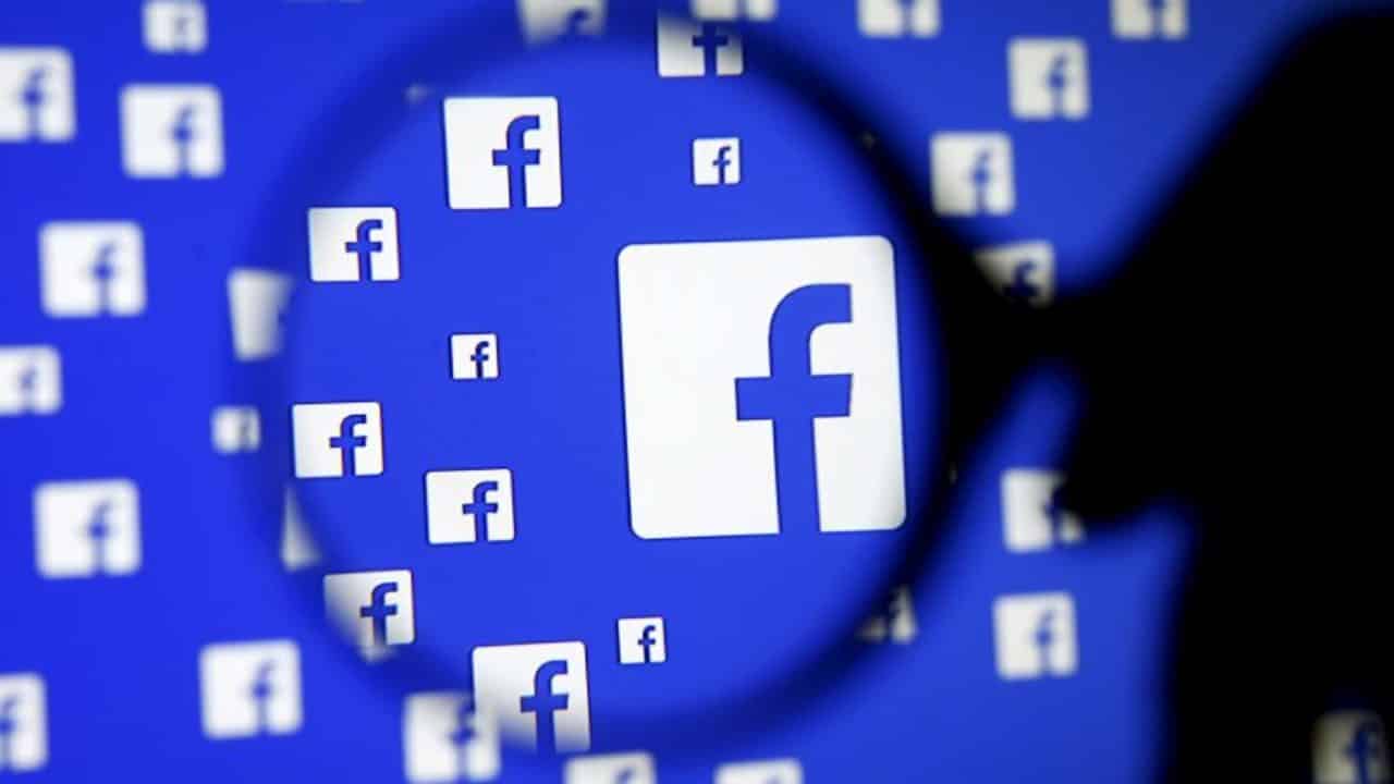 Come risultare offline su facebook dallo smartphone